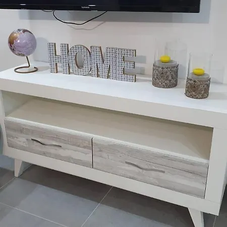Olas Apartment *